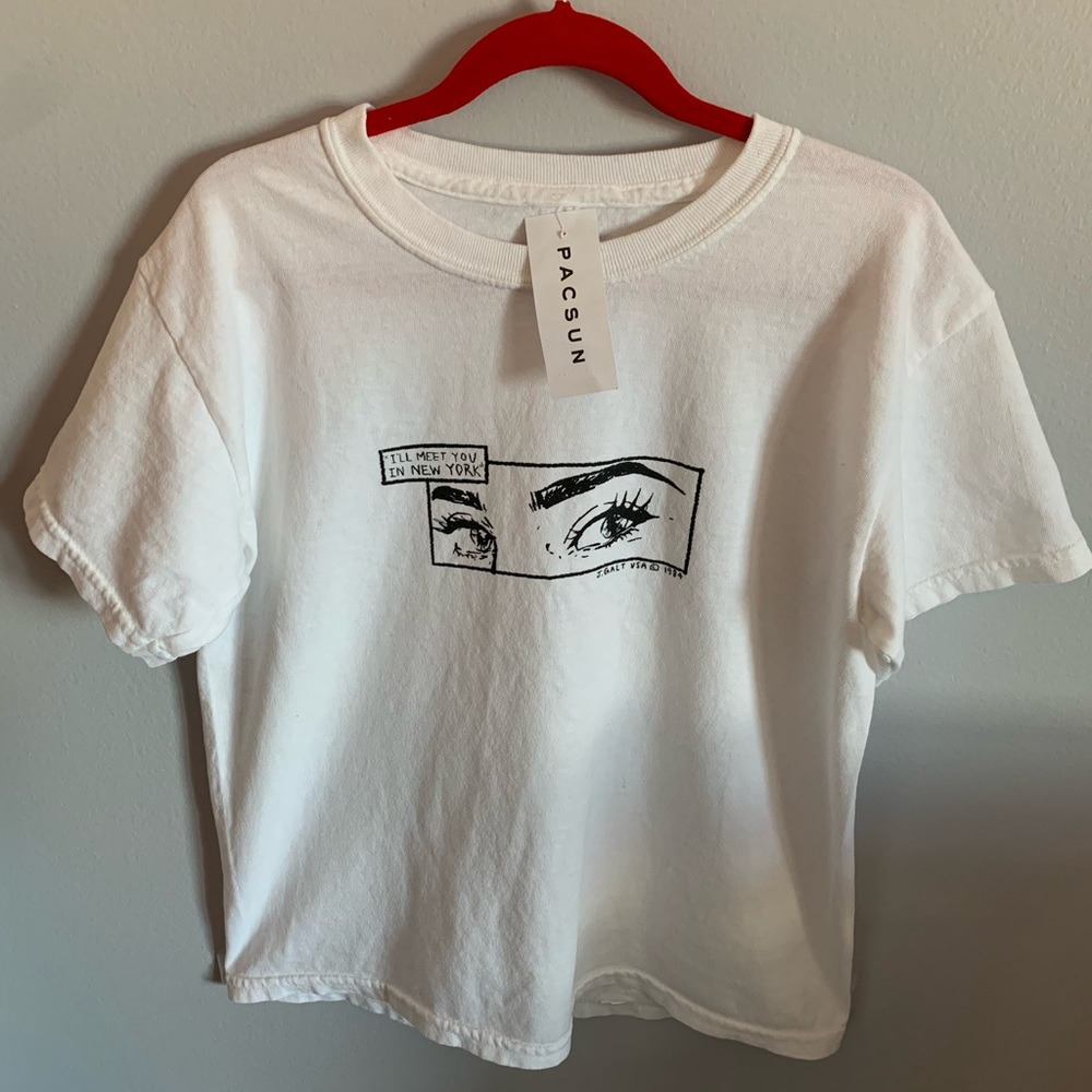 White Brandy Melville Graphic Tee🥰